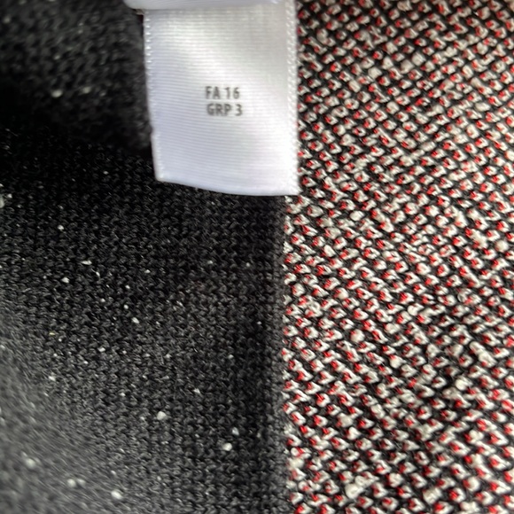 St. John Sport Madison Red Multi women’s size P beaded scoop neck black sweater - Picture 13 of 16